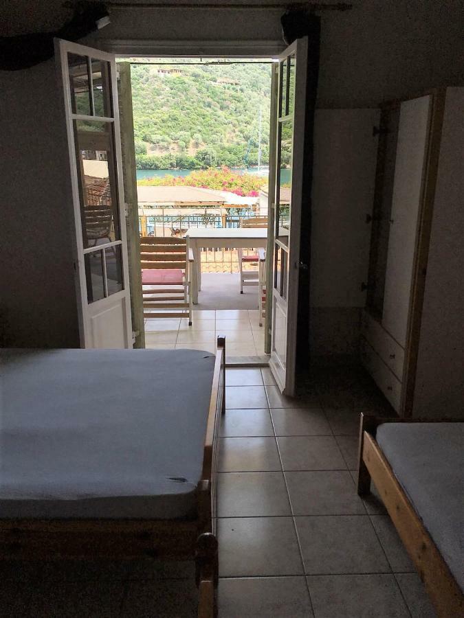 Trocolo Apartments Sívota Zewnętrze zdjęcie